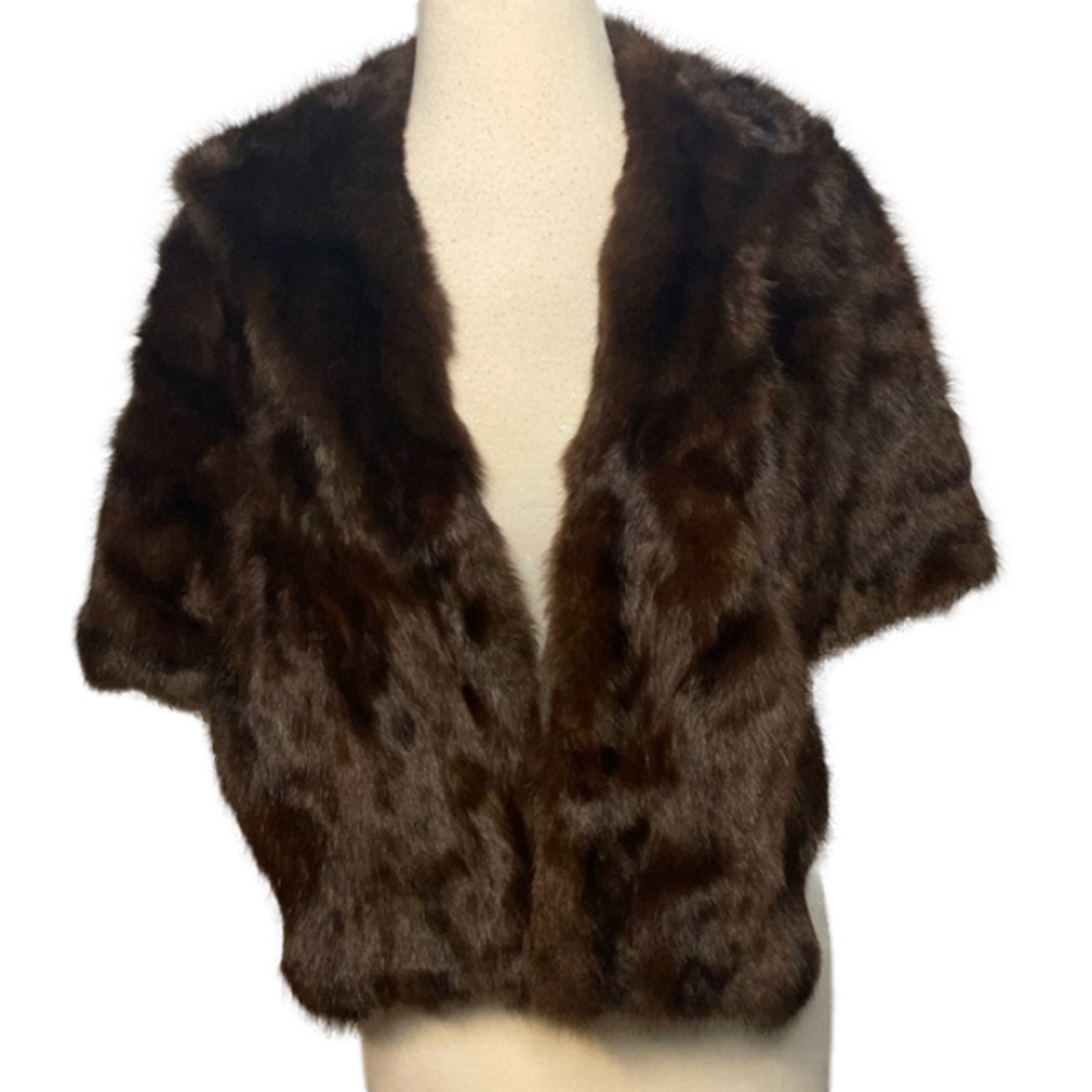 Vintage KerryBrooke Fur Cape Pockets Sears Roebuck And Co. USA Dark Brown